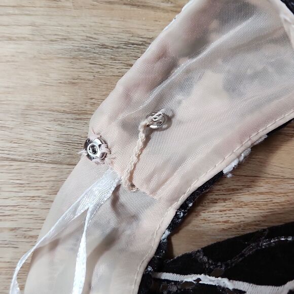 🔺️Signature by Robbie Bee Black & White Print Lace Sleeveless Dress Size 6 - Picture 7 of 14